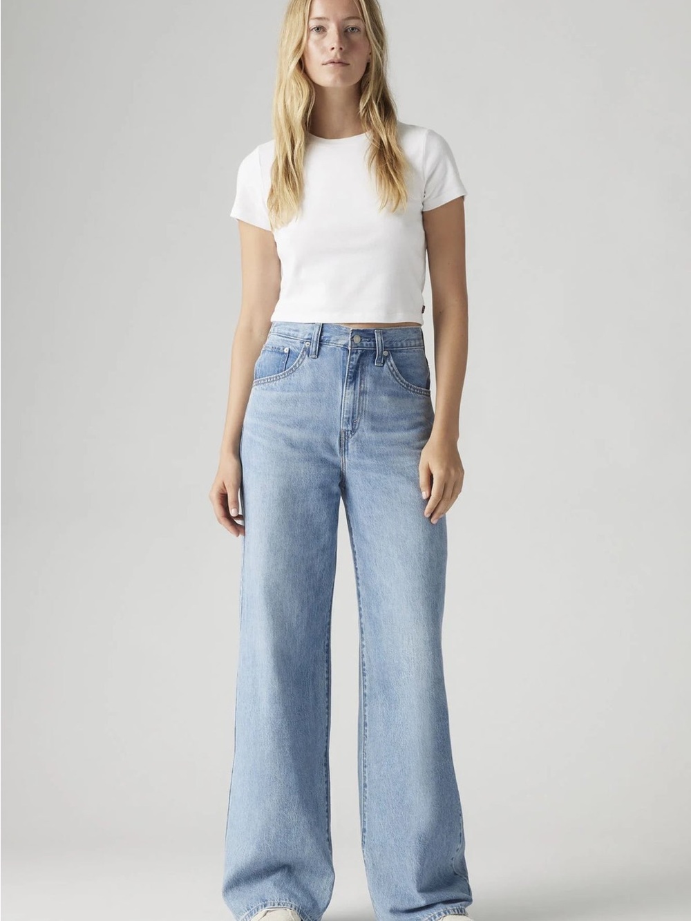 Levi’s Cinch Baggy Jeans